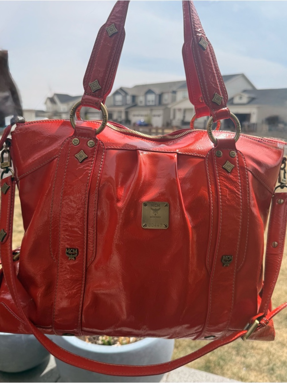 Authentic MCM München Red Patent Leather Satchel w/Crossbody Strap & Dust Bag - Picture 4 of 11